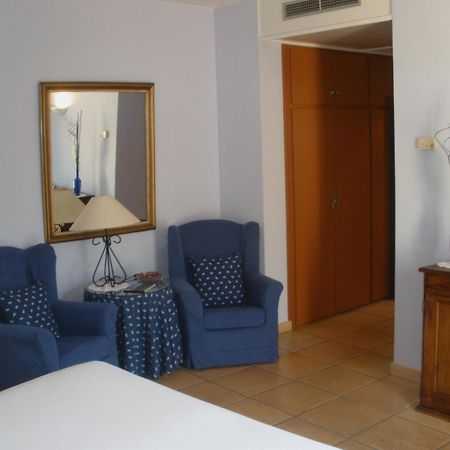 Hotel Can Ceret Sant Pere Pescador Bagian luar foto