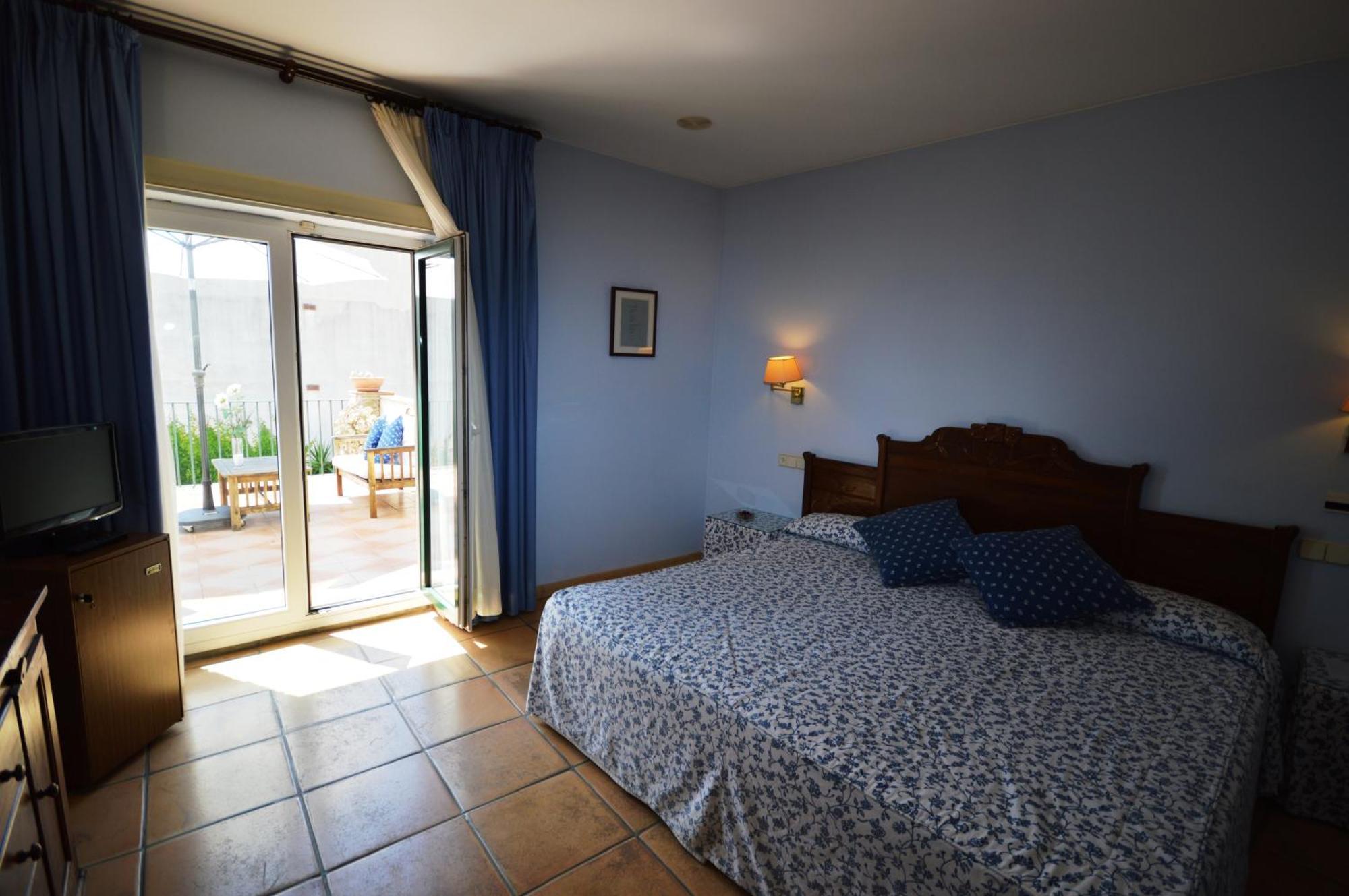 Hotel Can Ceret Sant Pere Pescador Ruang foto