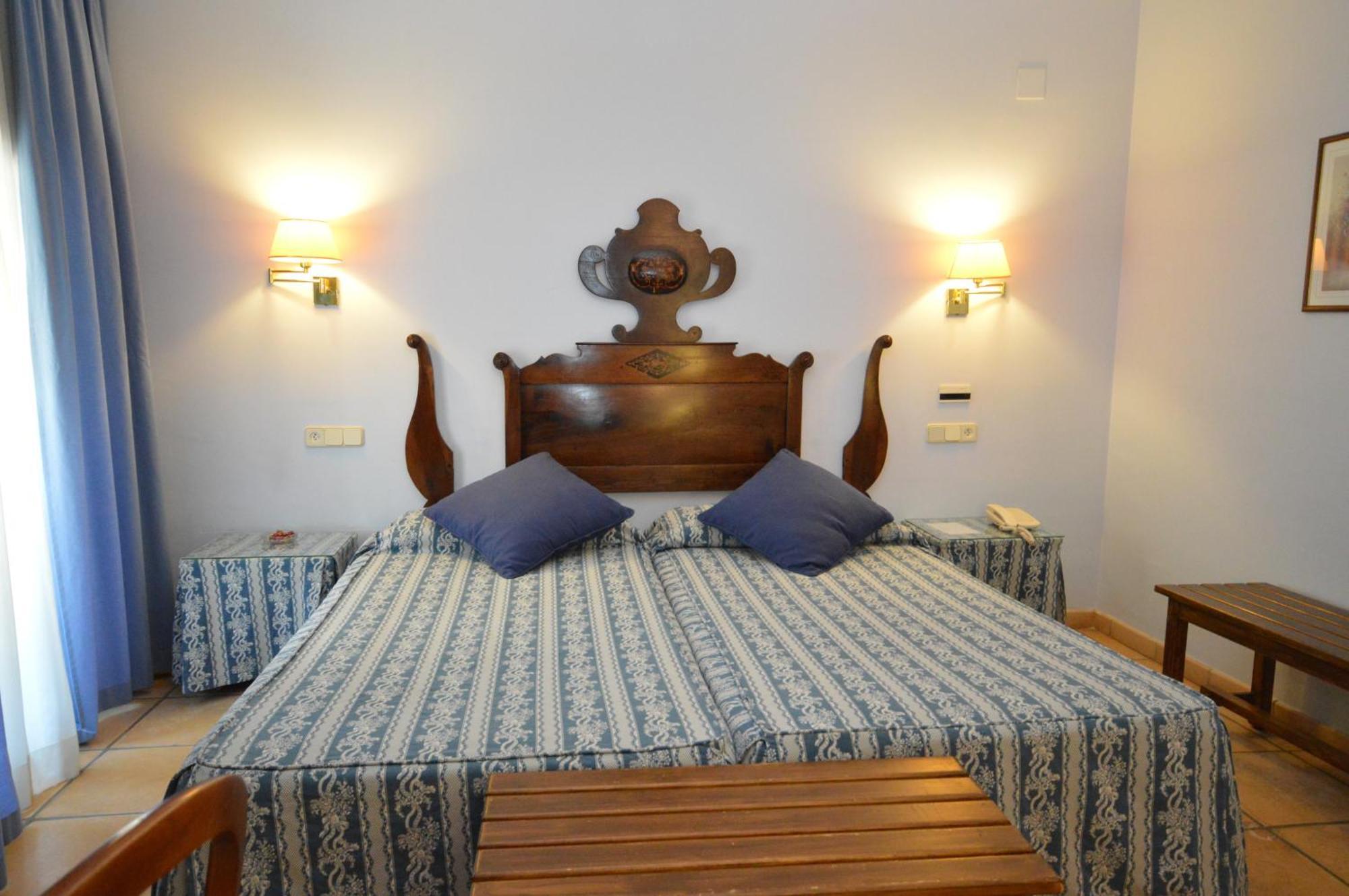 Hotel Can Ceret Sant Pere Pescador Ruang foto