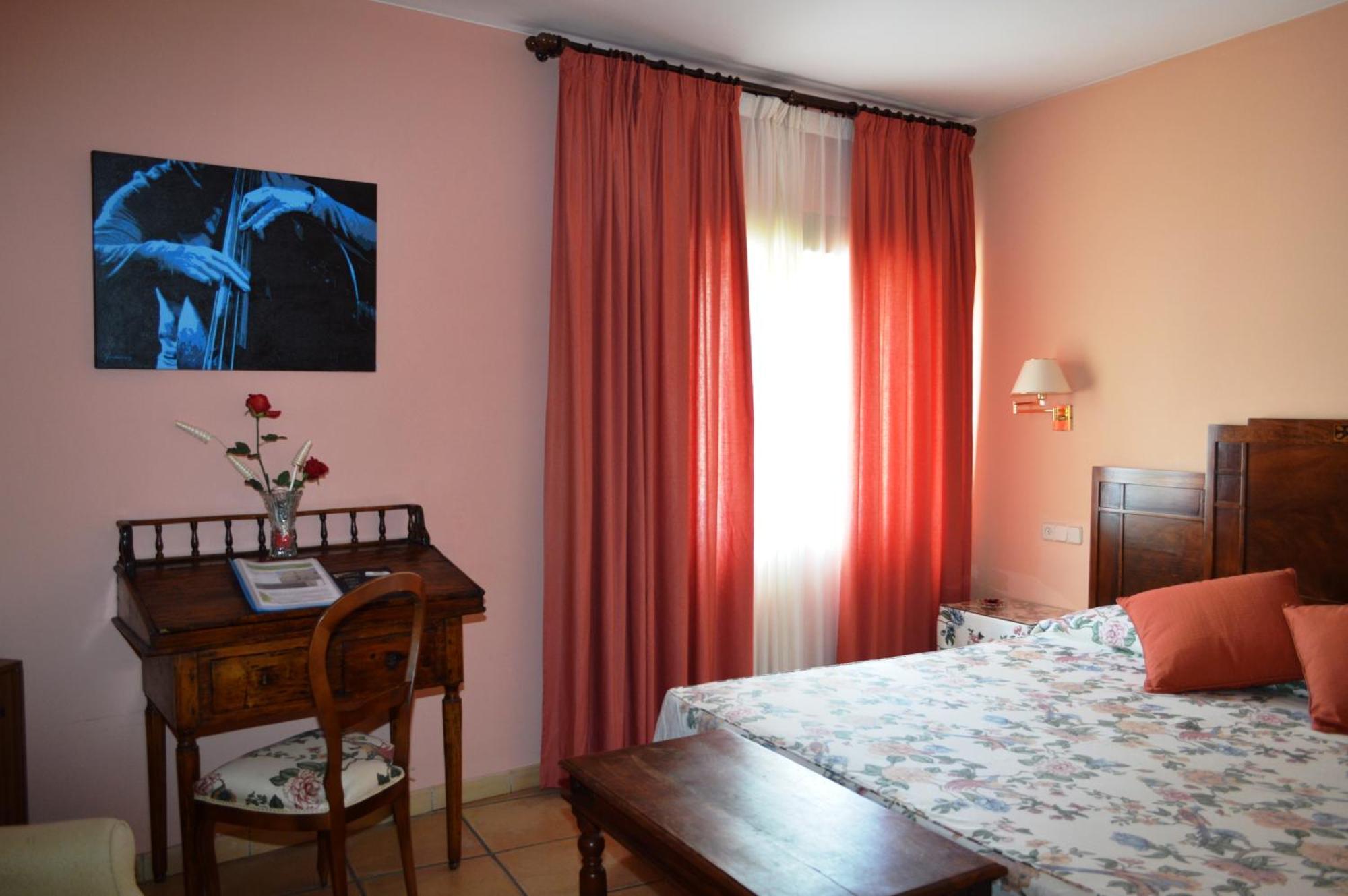 Hotel Can Ceret Sant Pere Pescador Ruang foto