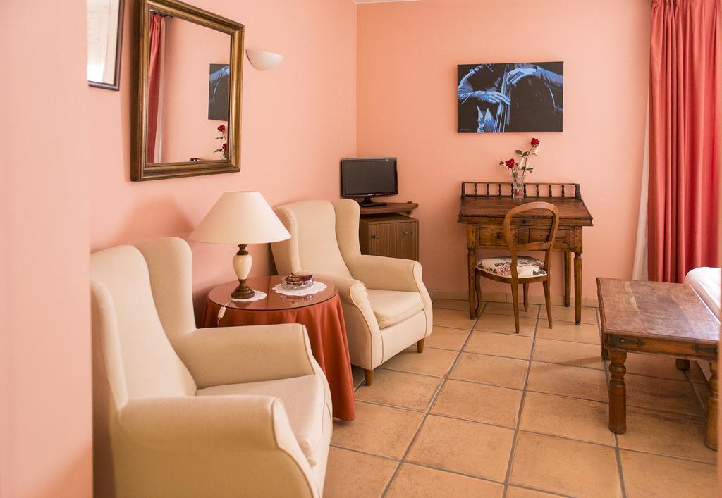 Hotel Can Ceret Sant Pere Pescador Bagian luar foto