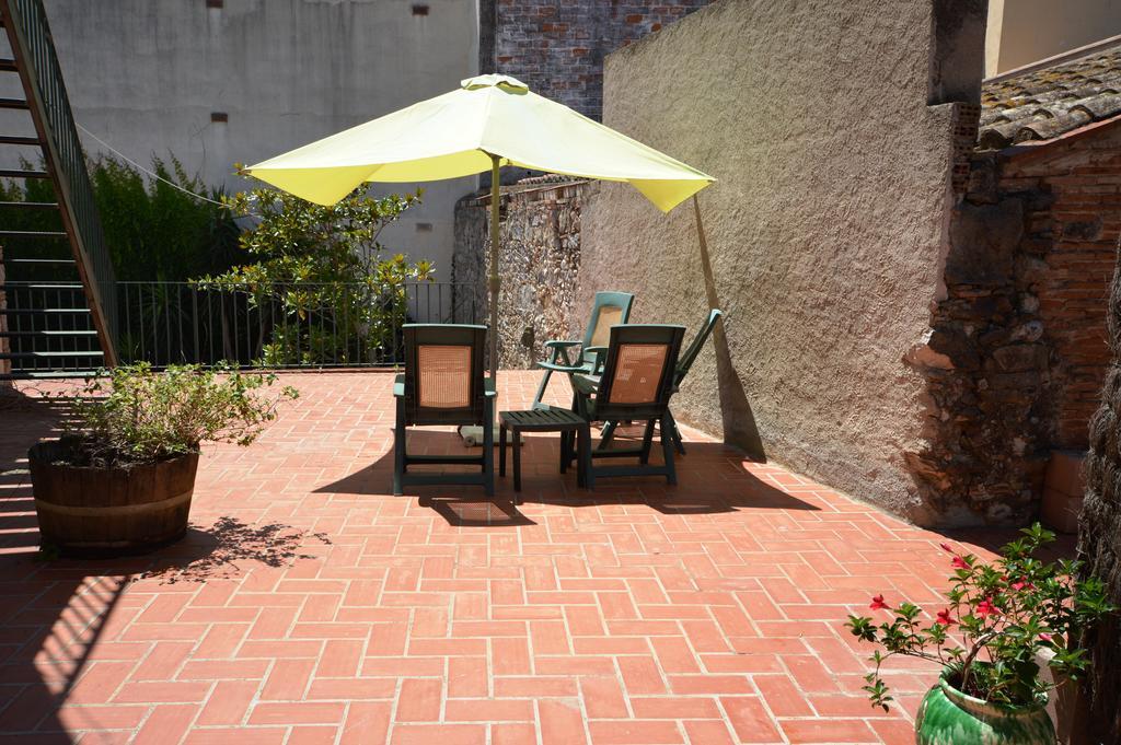Hotel Can Ceret Sant Pere Pescador Bagian luar foto